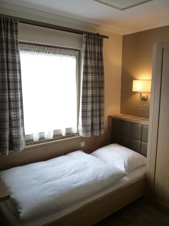 Alpin Hotel Garni Eder - Private Living 迈尔霍芬 客房 照片