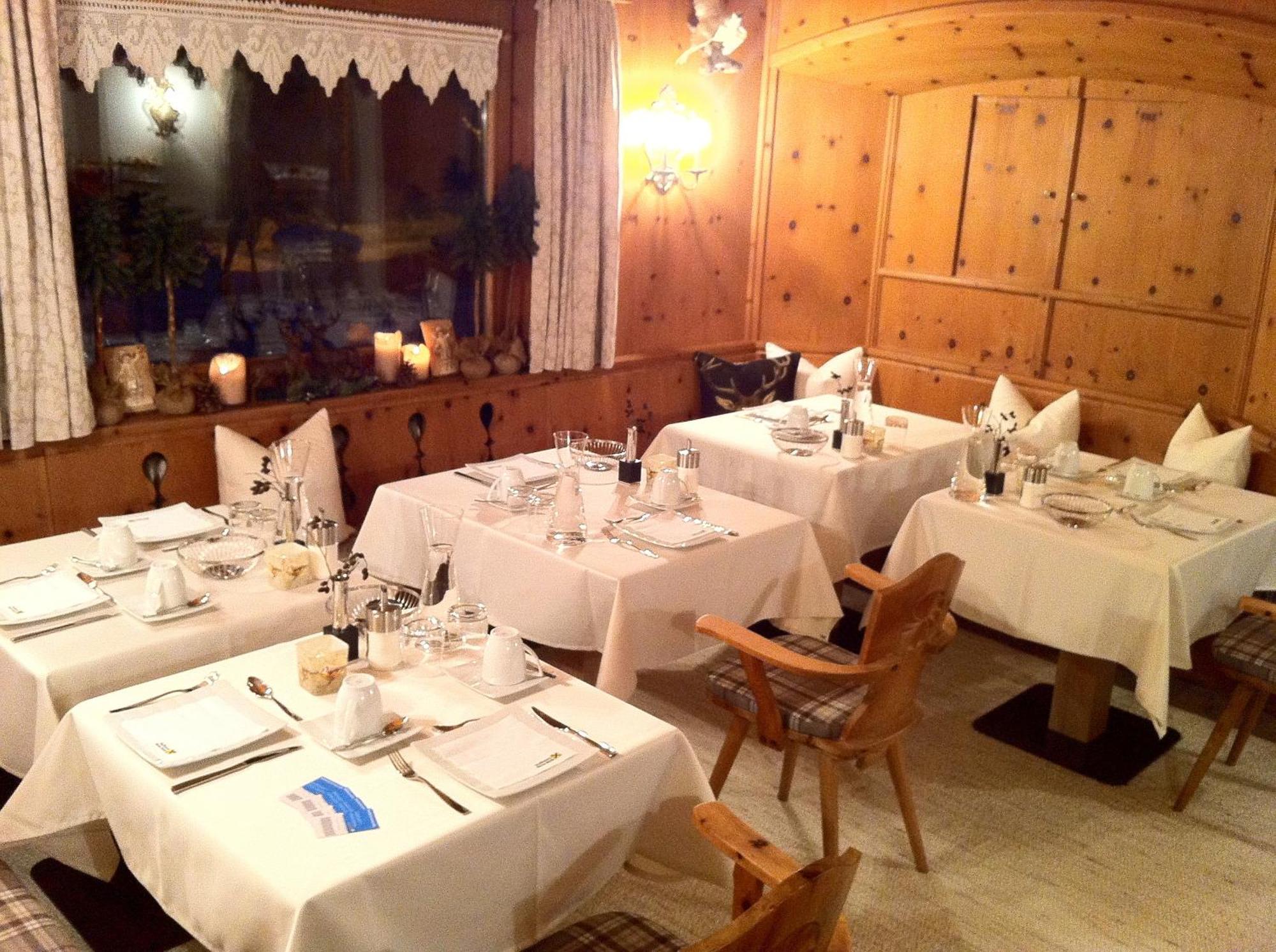Alpin Hotel Garni Eder - Private Living 迈尔霍芬 外观 照片